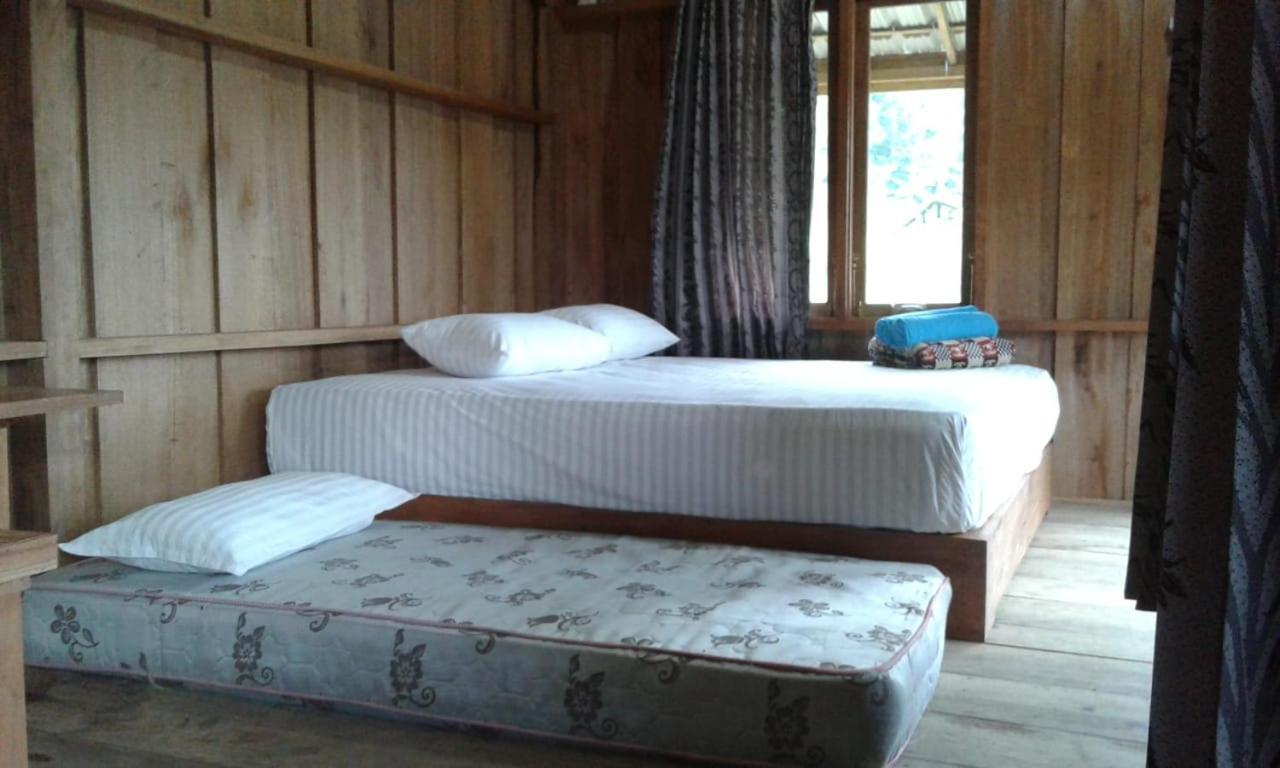 Maninjau Bagoes View Cottages المظهر الخارجي الصورة