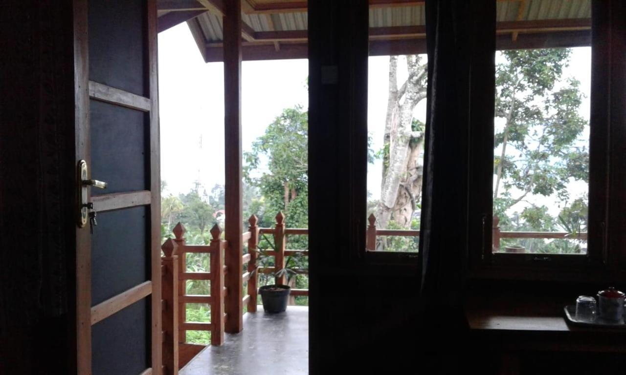 Maninjau Bagoes View Cottages المظهر الخارجي الصورة